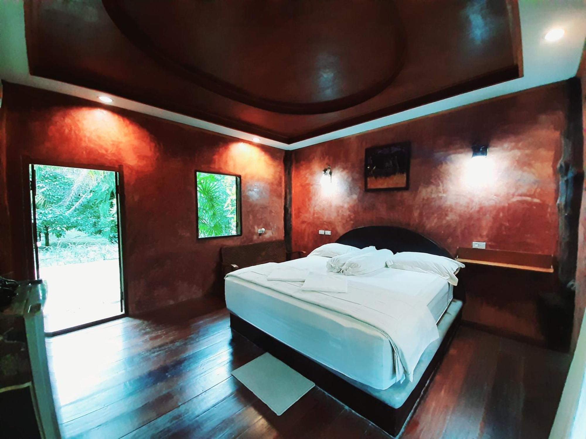 Tuaprodhome Khao Lak Værelse billede