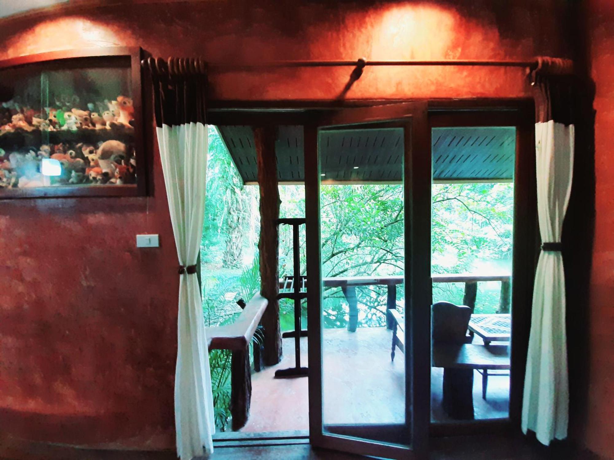 Tuaprodhome Khao Lak Værelse billede