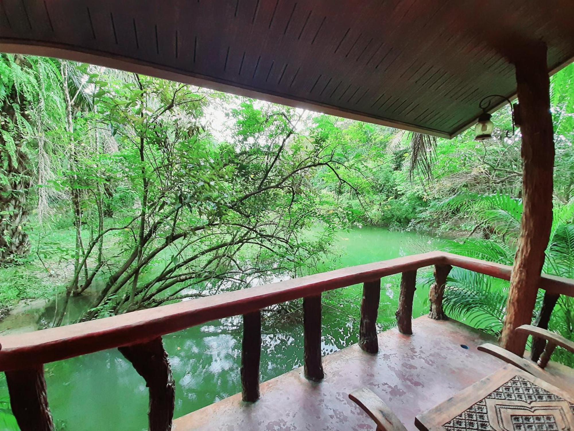 Tuaprodhome Khao Lak Værelse billede